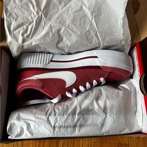 Nike Maroon & White Low-Top Sneaker